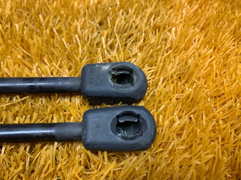 амортизатор капота, 2000 рублей, Красноярск