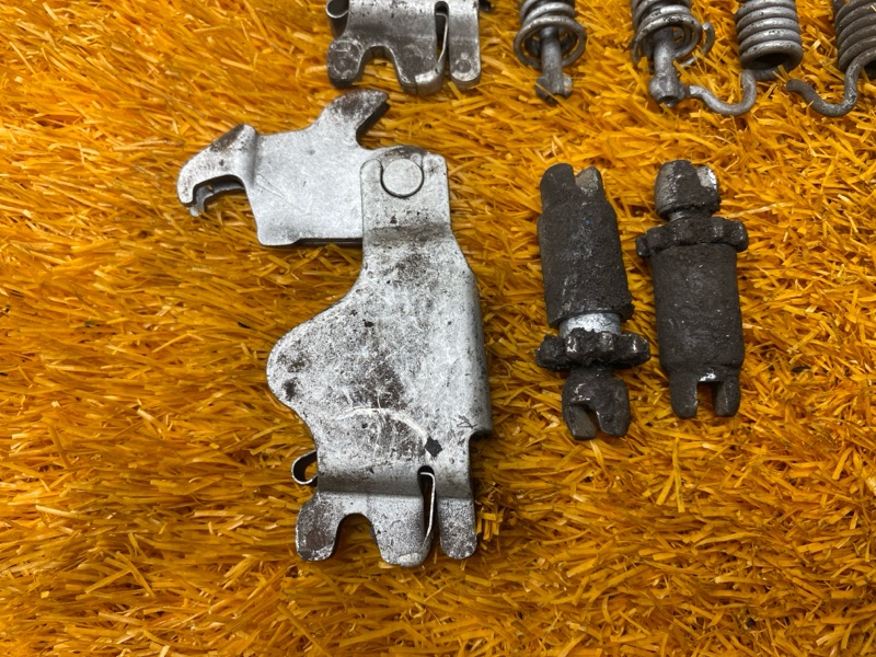 Механизм колодок ручника, 800 рублей, Красноярск