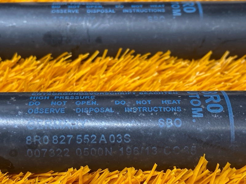 амортизатор багажника, 1500 рублей, Красноярск