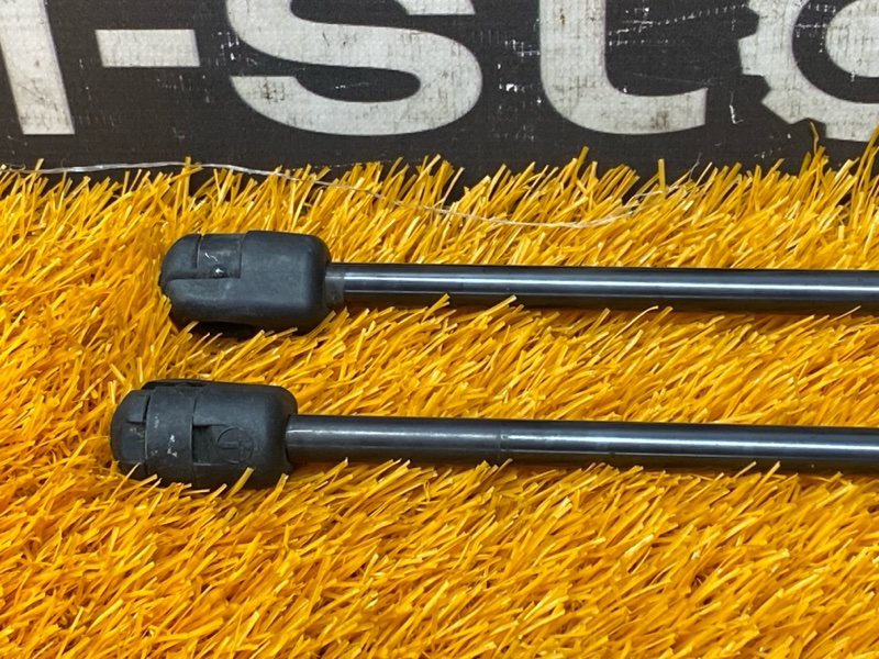 амортизатор капота, 2000 рублей, Красноярск