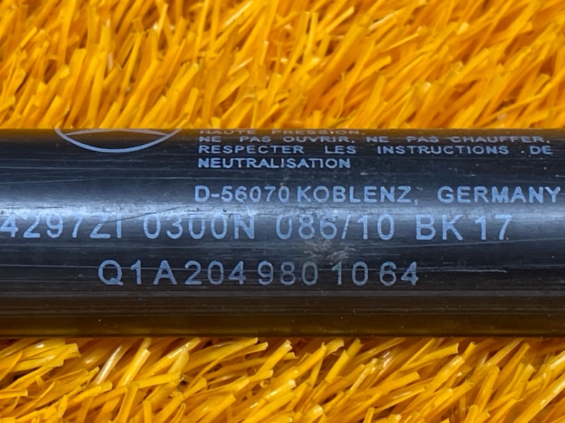 амортизатор капота, 2000 рублей, Красноярск