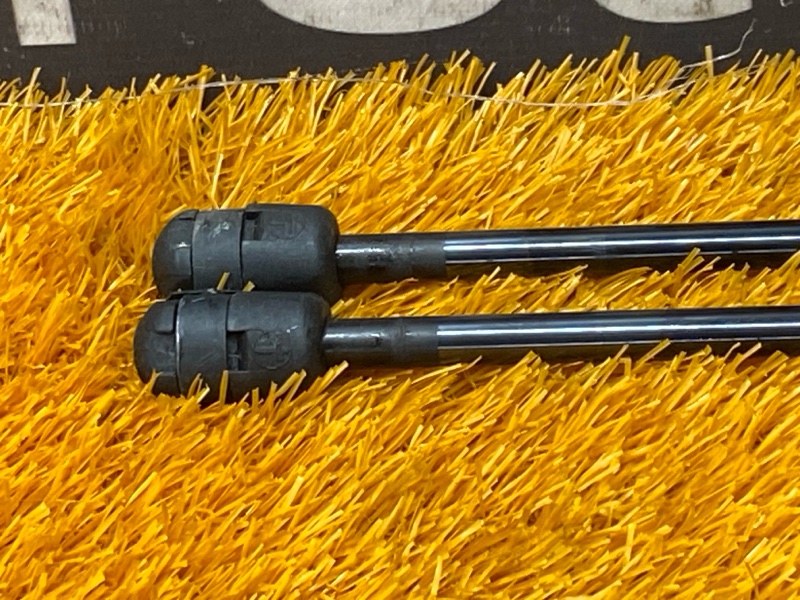 амортизатор капота, 1000 рублей, Красноярск