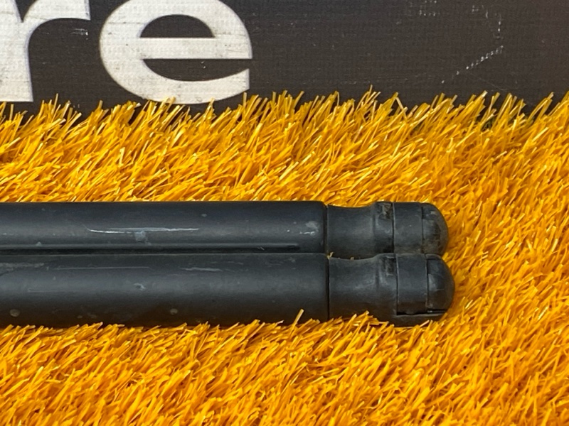 амортизатор капота, 1000 рублей, Красноярск