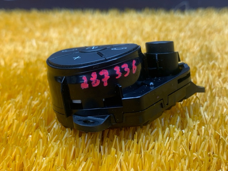 Кнопки руля, 1500 рублей, Красноярск