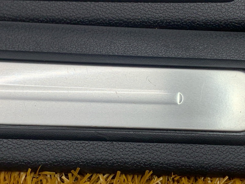 Накладка на порог салона, 4000 рублей, Красноярск