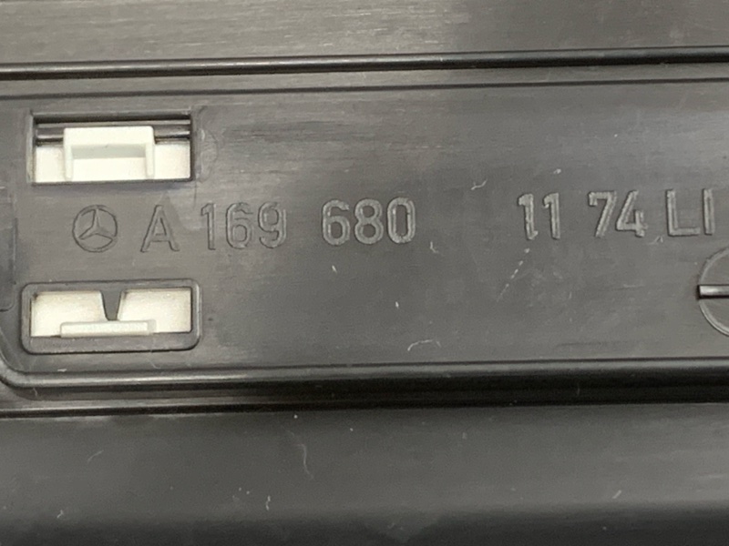 Накладка на порог салона, 4000 рублей, Красноярск