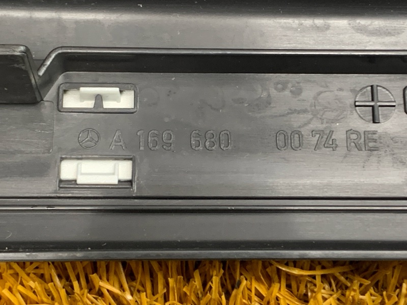 Накладка на порог салона, 4000 рублей, Красноярск