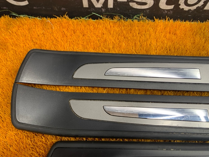 Накладка на порог салона, 1600 рублей, Красноярск