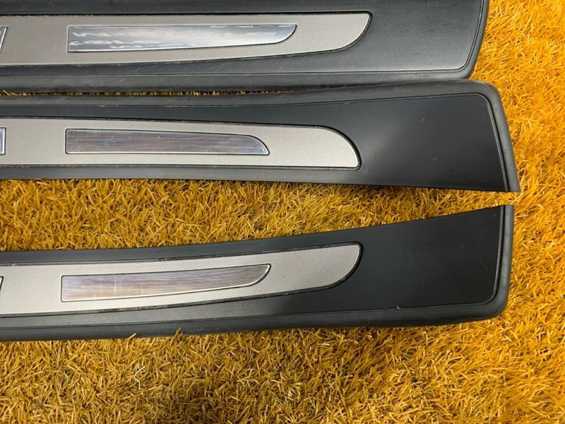 Накладка на порог салона, 1600 рублей, Красноярск