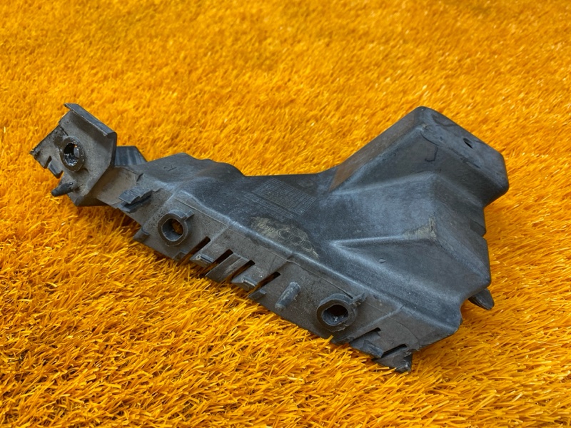 крепление бампера, 1800 рублей, Красноярск