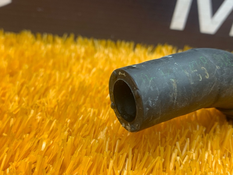 Патрубок системы охлаждения, 1000 рублей, Красноярск