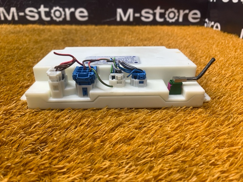 Блок управления центральным замком, 2000 рублей, Красноярск