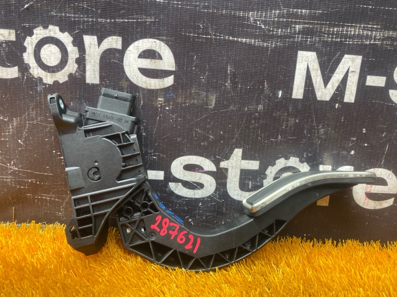 педаль газа, 1500 рублей, Красноярск