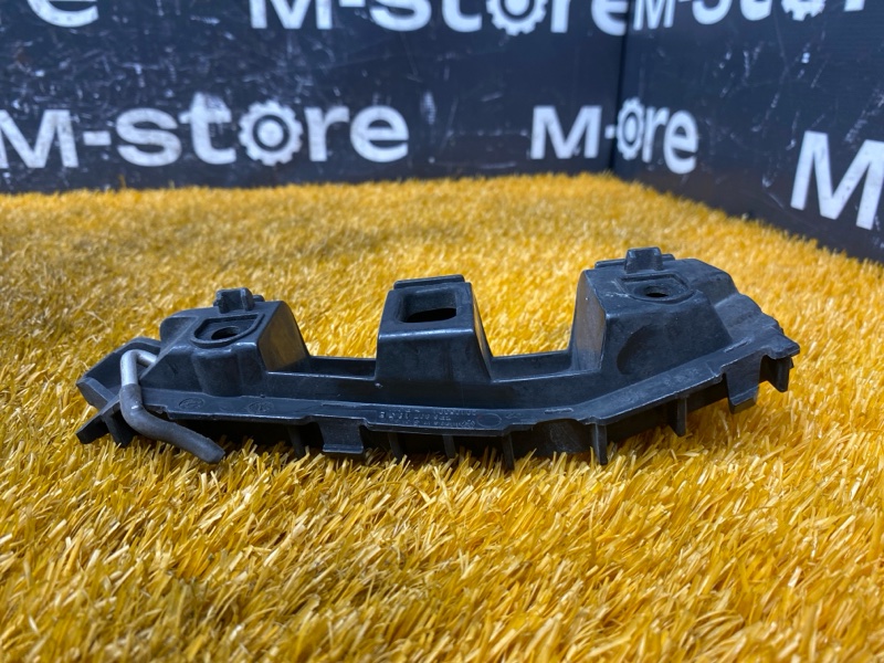 крепление бампера, 2000 рублей, Красноярск