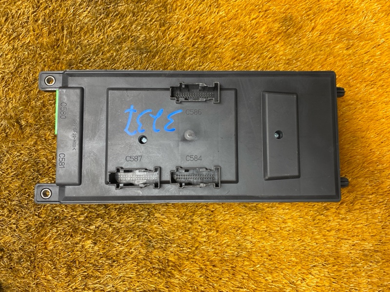 блок предохранителей, 2500 рублей, Красноярск