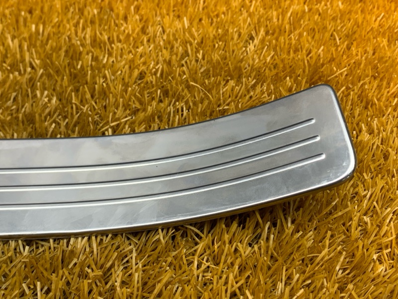 Накладка на порог салона, 300 рублей, Красноярск