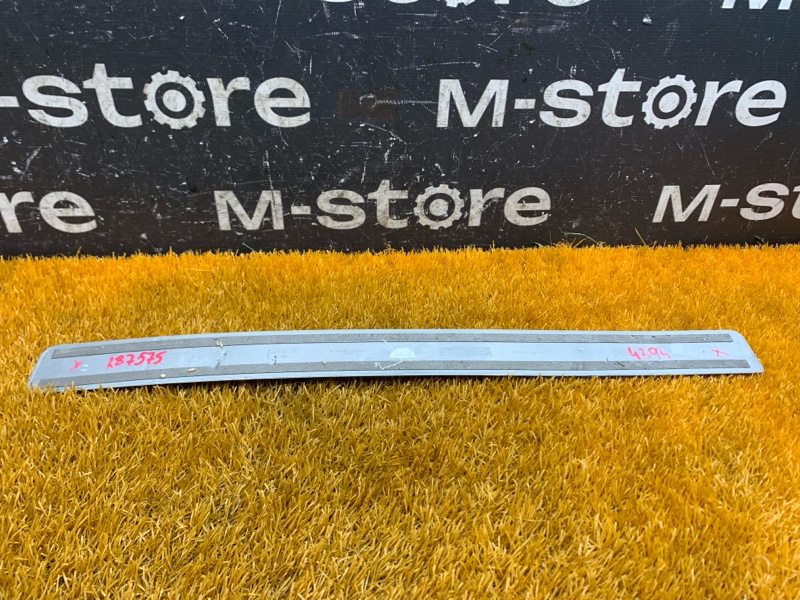 Накладка на порог салона, 300 рублей, Красноярск