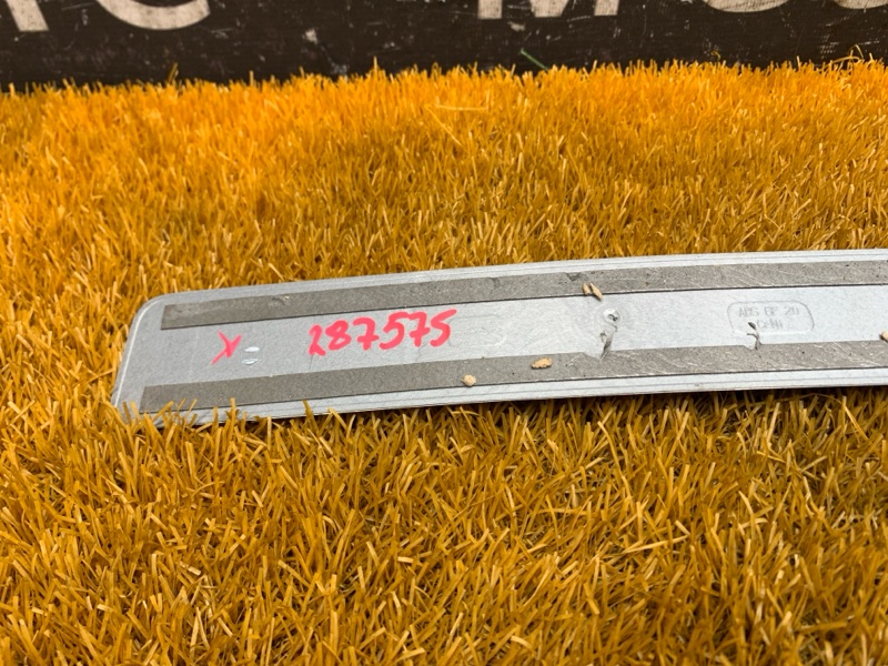 Накладка на порог салона, 300 рублей, Красноярск