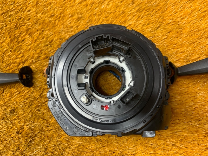 блок подрулевых переключателей, 2000 рублей, Красноярск