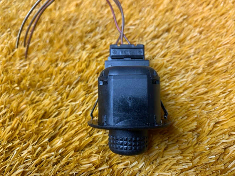 Кнопка регулировки руля, 1000 рублей, Красноярск