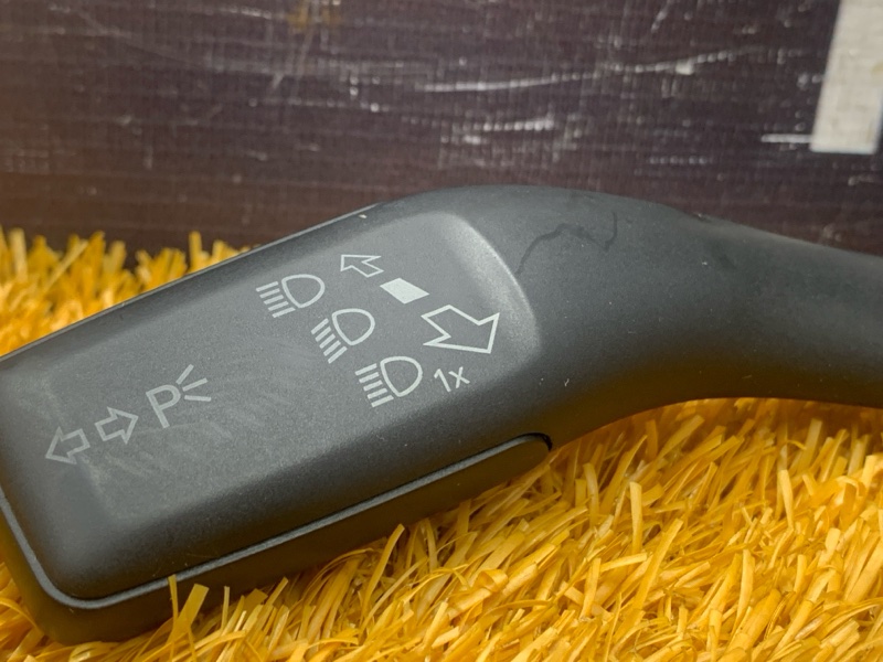 подрулевой переключатель, 500 рублей, Красноярск