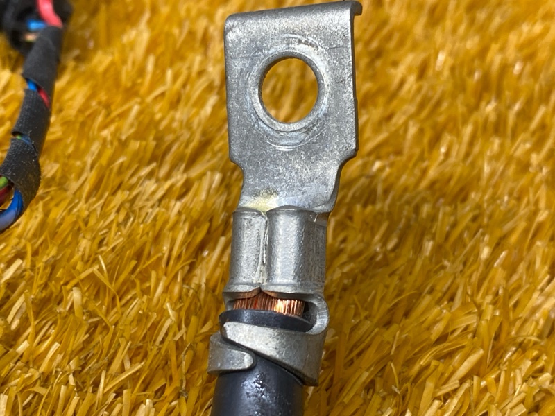 Клемма аккумулятора минус, 1000 рублей, Красноярск