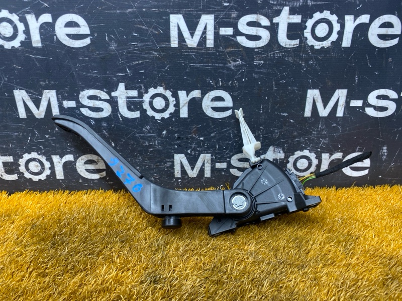 педаль газа, 500 рублей, Красноярск