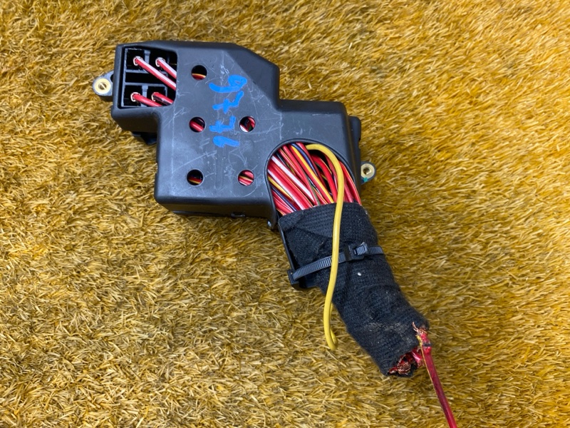 блок предохранителей, 1000 рублей, Красноярск