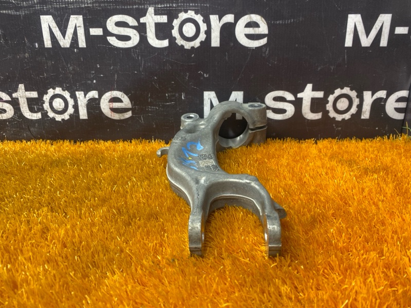 Кронштейн амортизатора, 5000 рублей, Красноярск