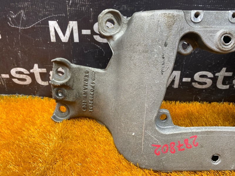 Кронштейн КПП, 500 рублей, Красноярск