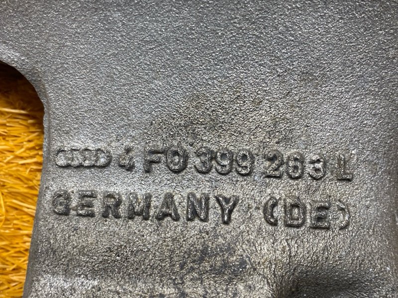 Кронштейн КПП, 500 рублей, Красноярск