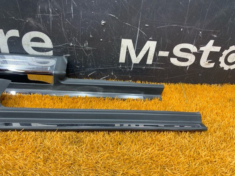 Накладка на порог салона, 1800 рублей, Красноярск