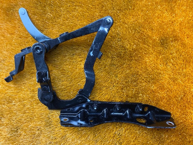 петля капота, 2000 рублей, Красноярск