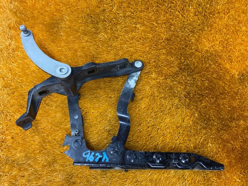 петля капота, 2000 рублей, Красноярск