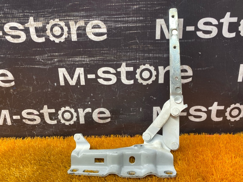 петля капота, 500 рублей, Красноярск