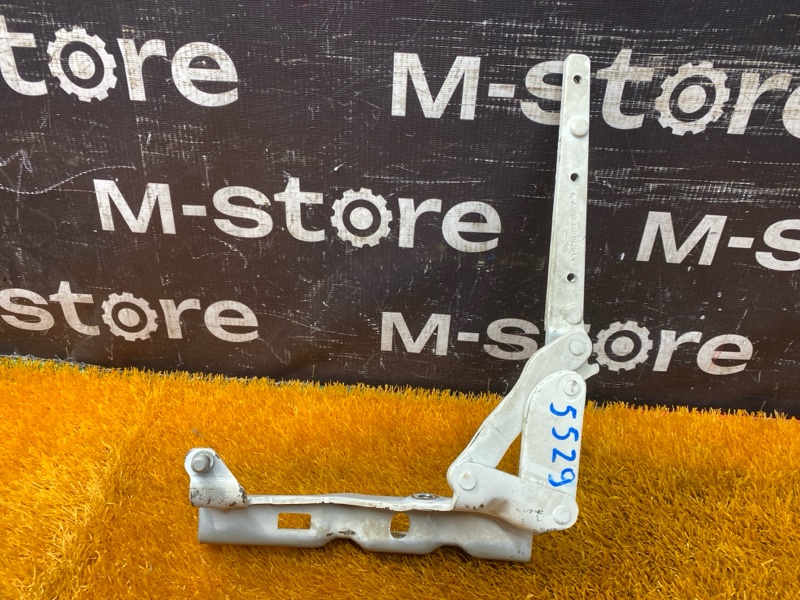 петля капота, 500 рублей, Красноярск