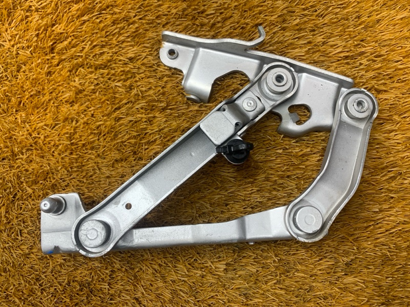 петля капота, 500 рублей, Красноярск