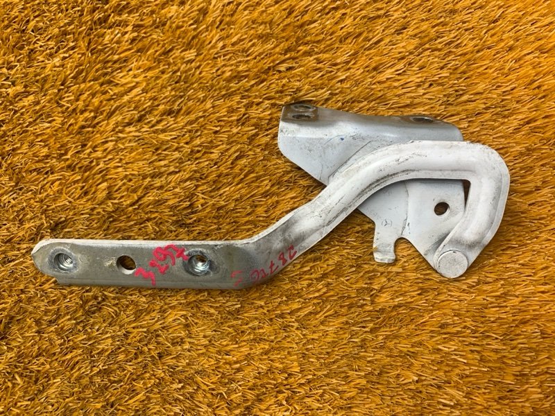 петля капота, 1200 рублей, Красноярск