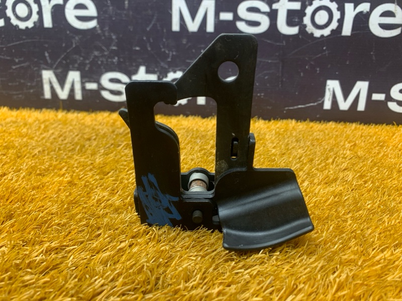 замок капота, 1100 рублей, Красноярск