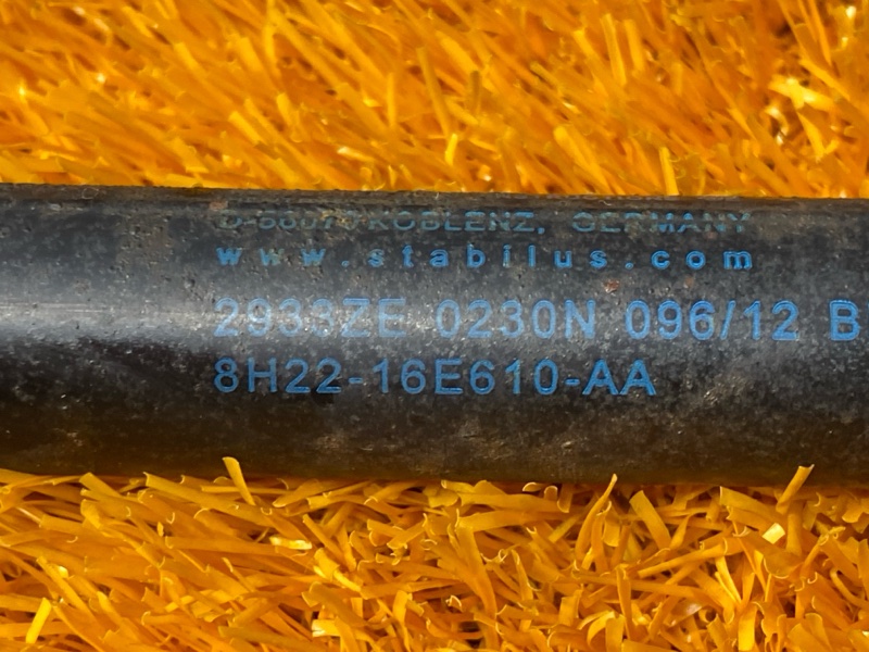 амортизатор капота, 2000 рублей, Красноярск