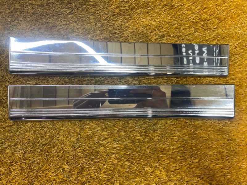 Накладка на порог салона, 3000 рублей, Красноярск