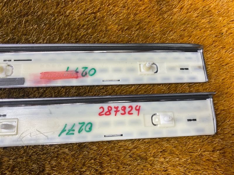 Накладка на порог салона, 3000 рублей, Красноярск