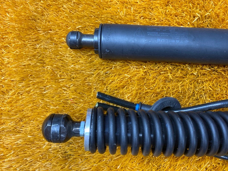 амортизатор багажника, 8000 рублей, Красноярск