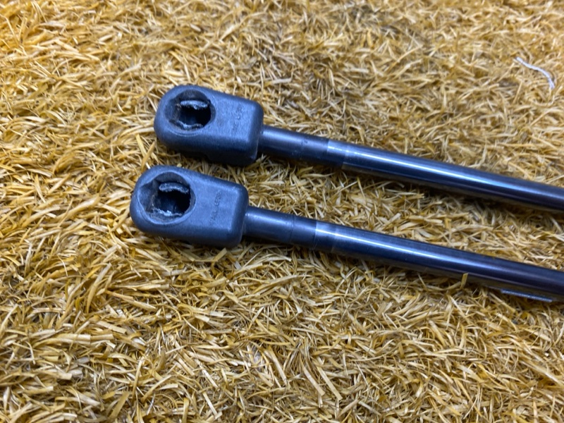 амортизатор багажника, 2000 рублей, Красноярск