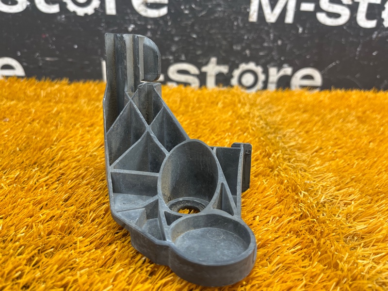 кронштейн фары, 400 рублей, Красноярск