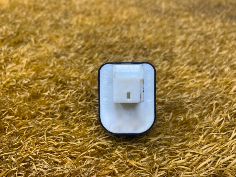 Кнопка регулировки зеркал, 300 рублей, Красноярск