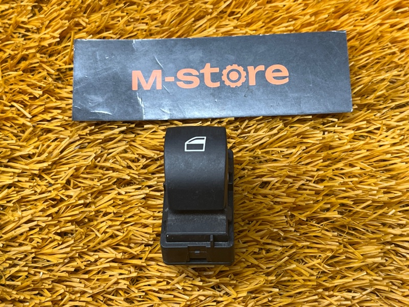 кнопка стеклоподъемника, 500 рублей, Красноярск