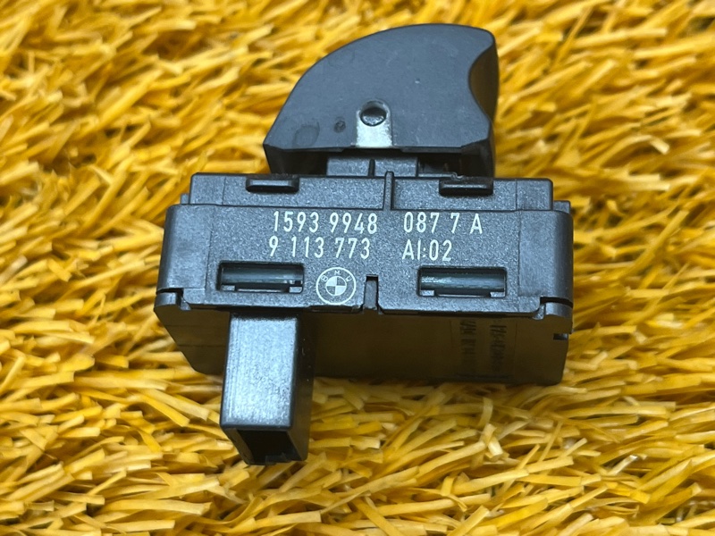 кнопка стеклоподъемника, 500 рублей, Красноярск