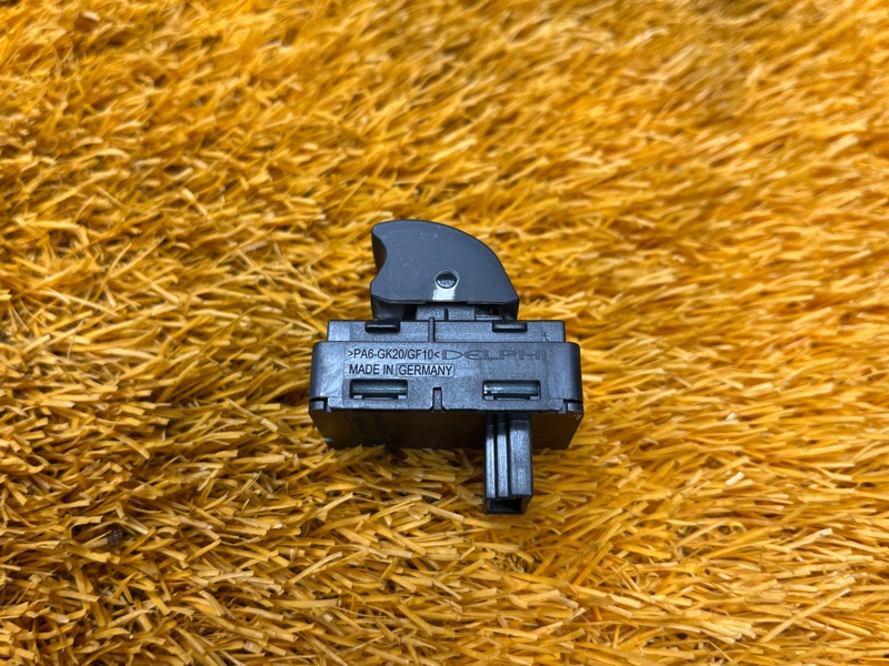 кнопка стеклоподъемника, 500 рублей, Красноярск