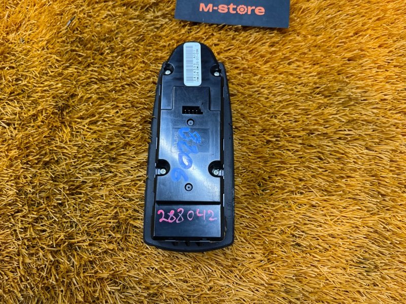 Блок управления стеклоподъемниками, 3000 рублей, Красноярск